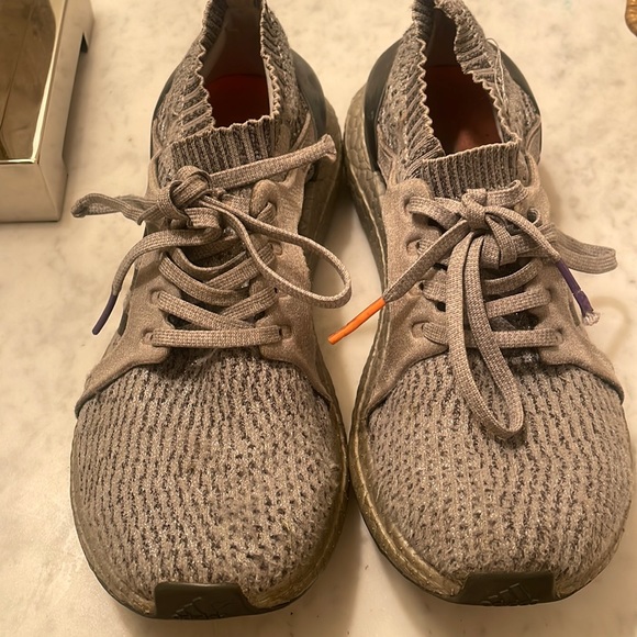 adidas Shoes - Adidas tennis shoes